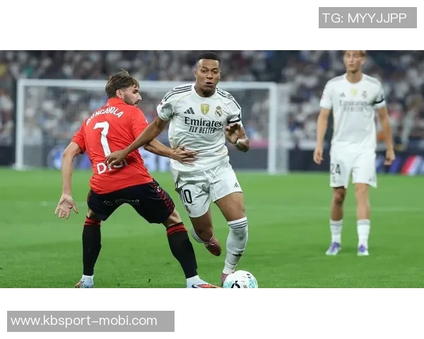 姆巴佩新赛季表现惊艳12场打入16球在阿隆索战术下获得更大自由度